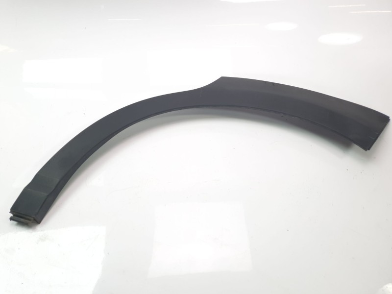 Recambio de aletin trasero izquierdo para hyundai kona referencia OEM IAM 87741J9000  