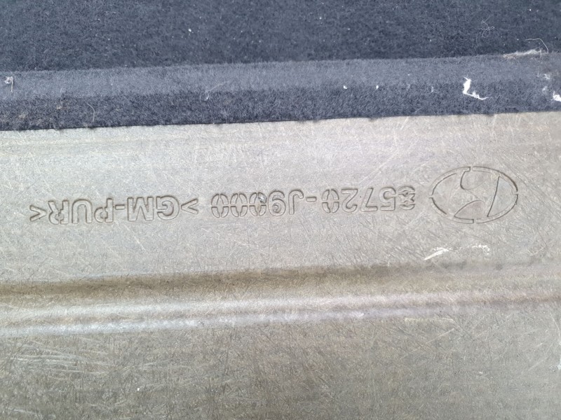 Recambio de bandeja trasera para hyundai kona referencia OEM IAM 85720J9000  