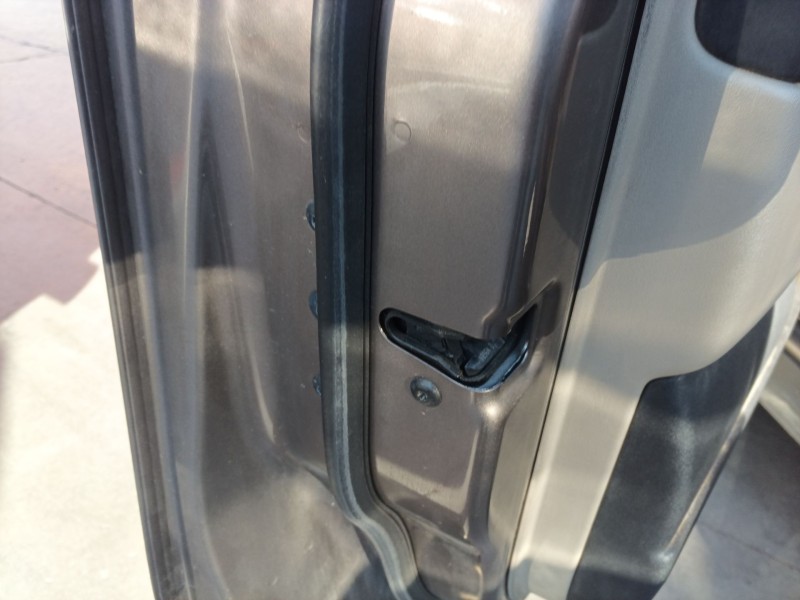 Recambio de cerradura puerta delantera izquierda para land rover discovery sport (l550) 2.0 d 4x4 referencia OEM IAM   