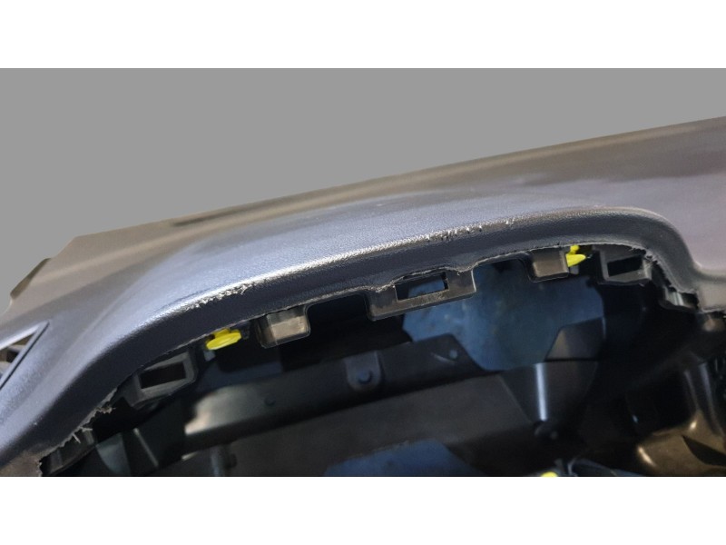 Recambio de kit airbag para ford puma hybrid titanium design referencia OEM IAM 2523550  