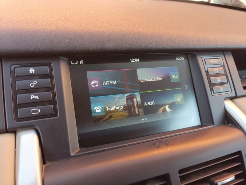Recambio de pantalla multifuncion para land rover discovery sport (l550) 2.0 d 4x4 referencia OEM IAM   