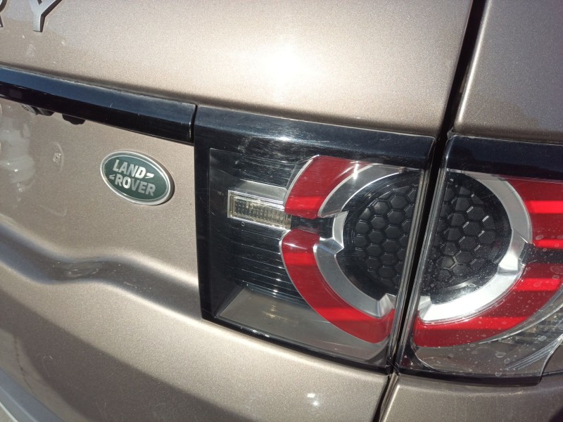 Recambio de piloto trasero derecho interior para land rover discovery sport (l550) 2.0 d 4x4 referencia OEM IAM   