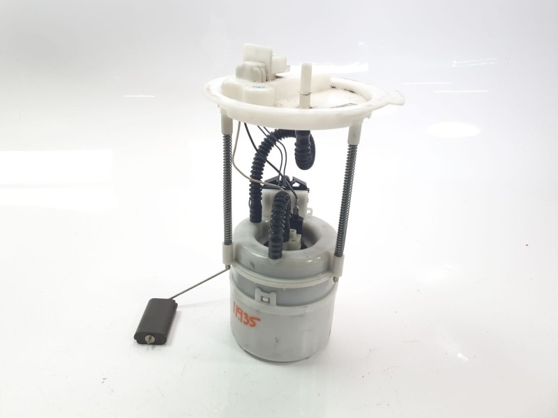 Recambio de bomba combustible para jeep compass ii longitude 4x2 referencia OEM IAM AR0037795AD  