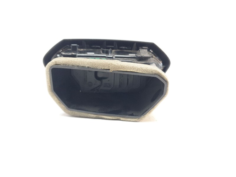 Recambio de aireador izquierdo para seat leon (kl1) 1.5 16v tsi act referencia OEM IAM 5FB820901AUNB  