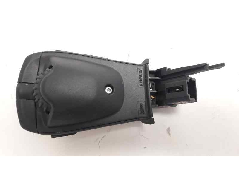Recambio de mando multifuncion para renault megane iv grandtour zen referencia OEM IAM 255520229R  