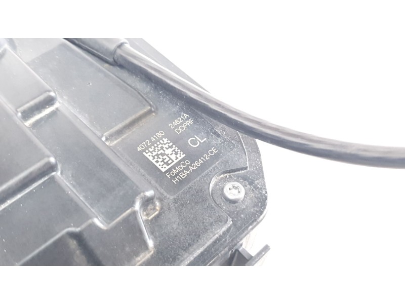 Recambio de cerradura puerta trasera derecha para ford puma hybrid titanium design referencia OEM IAM H1BAA26412CE  
