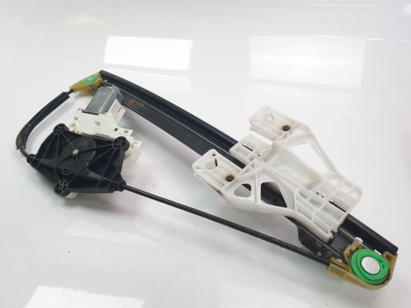 Recambio de elevalunas trasero izquierdo para audi q3 (8ug) attraction quattro referencia OEM IAM 8U0839461 106022919 113797