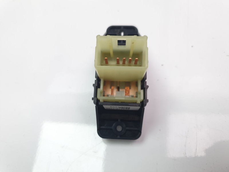 Recambio de mando elevalunas delantero derecho para hyundai kona referencia OEM IAM 3K552B1200  