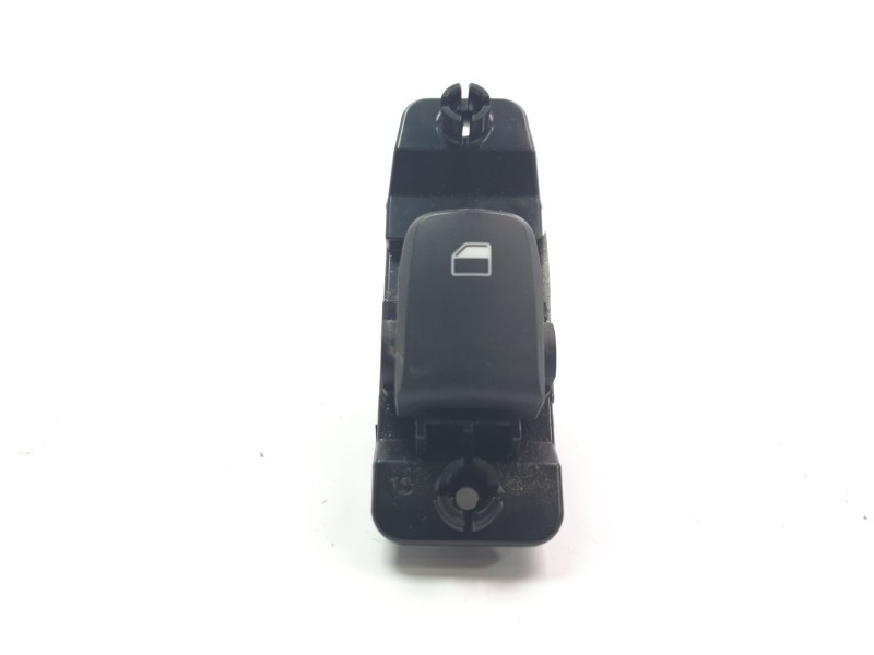 Recambio de mando elevalunas trasero derecho para hyundai kona referencia OEM IAM 3K552B1200  