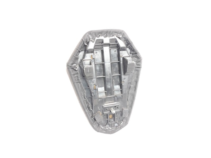 Recambio de asiento para ktm 390 duke 390 duke referencia OEM IAM 93007047000  