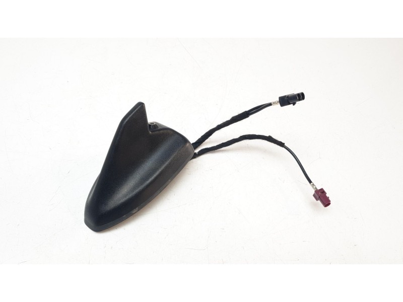 Recambio de antena para ford puma hybrid titanium design referencia OEM IAM L1TT19G451DD  