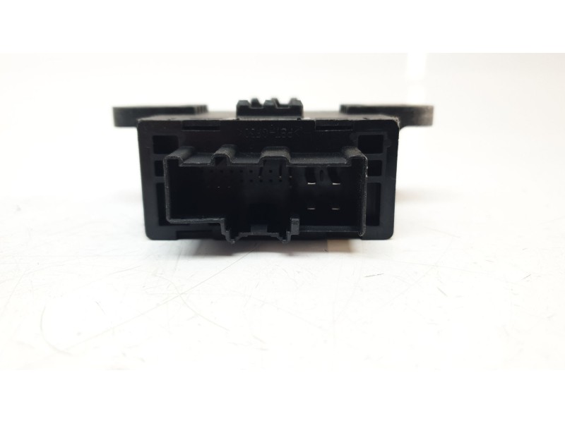Recambio de modulo electronico para ford puma hybrid titanium design referencia OEM IAM LU5T14B534AE  