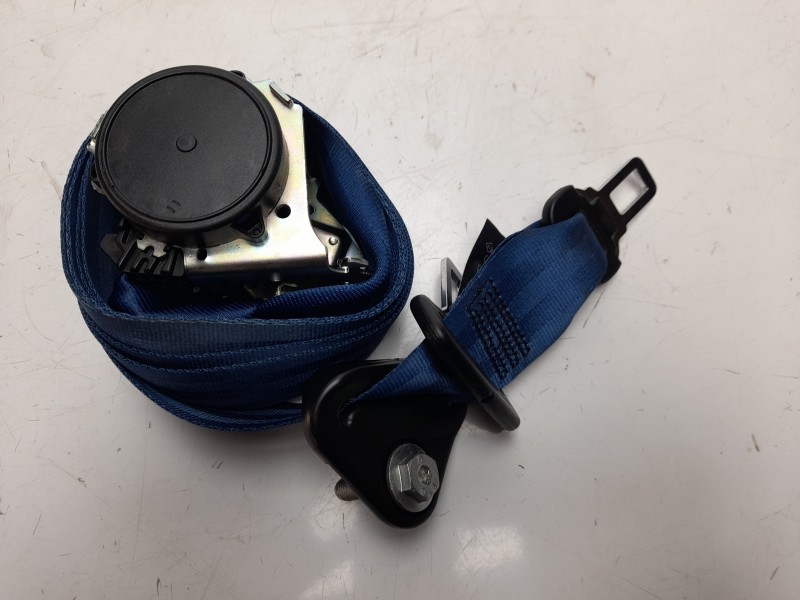 Recambio de cinturon seguridad trasero izquierdo para dacia sandero 1.5 dci diesel fap cat referencia OEM IAM 625552200B  