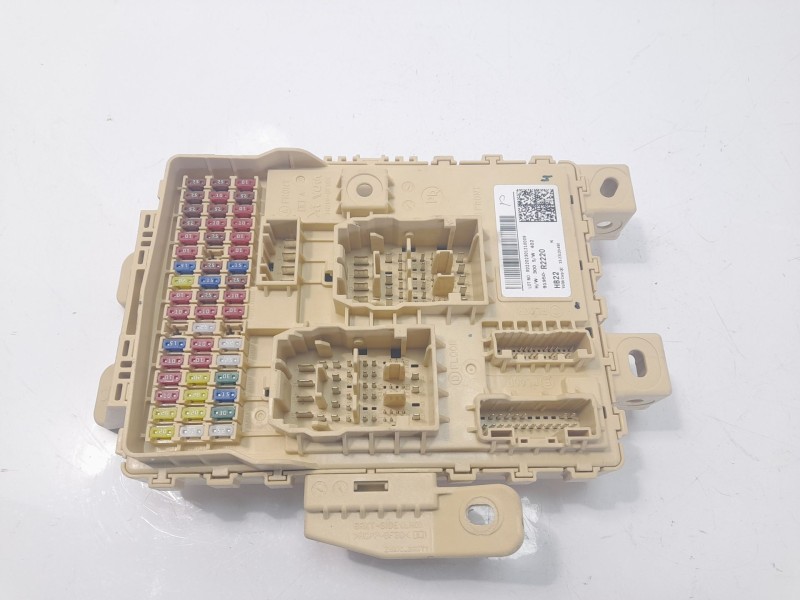 Recambio de caja reles / fusibles para kia sportage referencia OEM IAM 91950R2220  