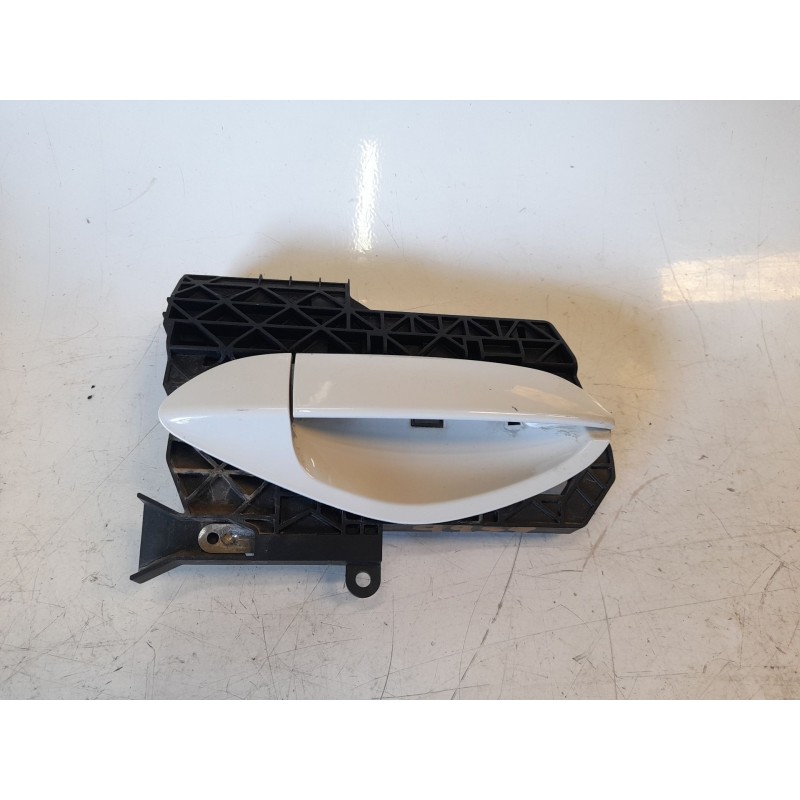 Recambio de maneta exterior delantera derecha para bmw z4 roadster (e89) sdrive 23i referencia OEM IAM 14077110  