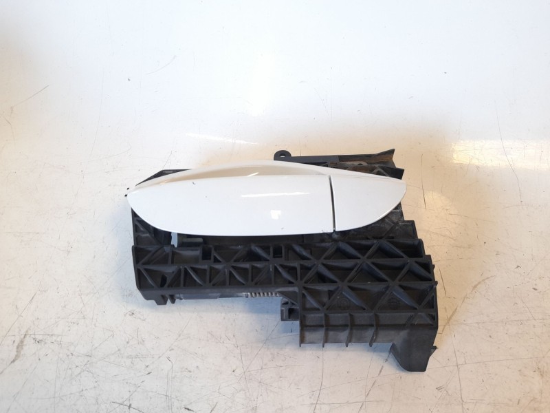 Recambio de maneta exterior delantera derecha para bmw z4 roadster (e89) sdrive 23i referencia OEM IAM 14077110  