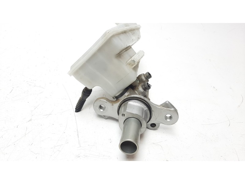 Recambio de bomba freno para mercedes-benz clase a (w176) 2.1 cdi cat referencia OEM IAM A2464300301  