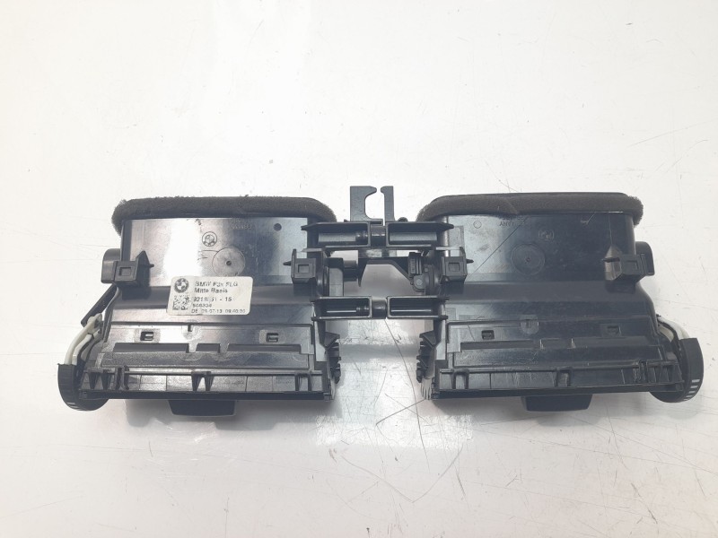 Recambio de rejilla aireadora para bmw serie 3 gran turismo (f34) 2.0 turbodiesel referencia OEM IAM 9218551  