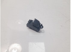 MANDO ELEVALUNAS TRASERO IZQUIERDO LR059773 