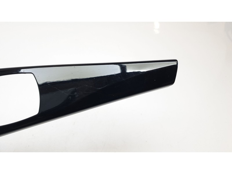 Recambio de moldura para bmw serie 3 gran turismo (f34) 2.0 turbodiesel referencia OEM IAM 9232095  