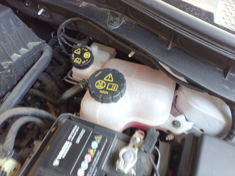 Recambio de deposito expansion para mg mg zs suv 1.5 vti referencia OEM IAM 10237071  