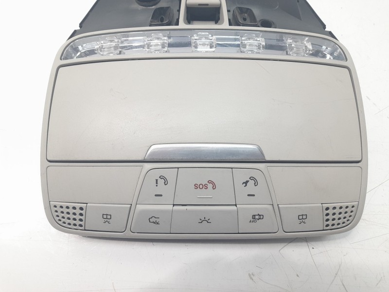 Recambio de luz interior para mercedes-benz clase c (w205) familiar 2.1 cdi cat referencia OEM IAM 00090088159051  