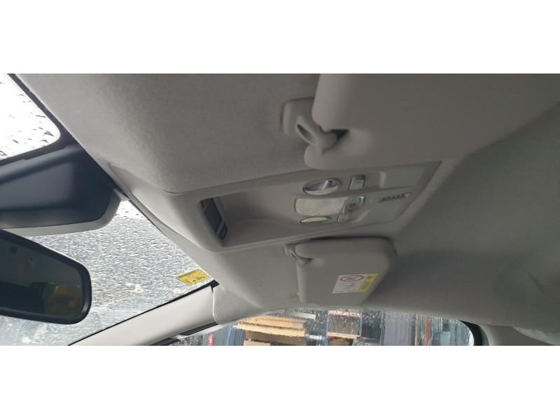Recambio de luz interior para citroen c4 cactus shine referencia OEM IAM 98012876BJ  