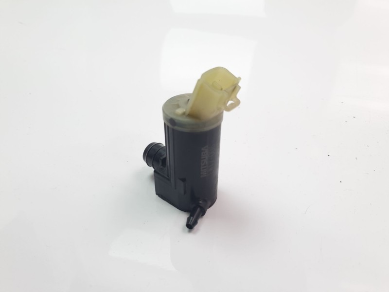 Recambio de bomba limpia para suzuki swift (az) referencia OEM IAM EW17006  
