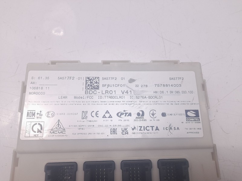 Recambio de caja reles / fusibles para mini cooper se cooper se electrico referencia OEM IAM 61355A577F2  