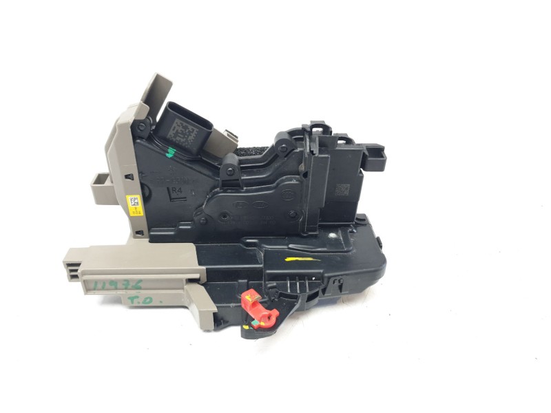 Recambio de cerradura puerta trasera derecha para kia xceed drive referencia OEM IAM 81420J7300  