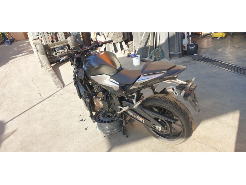 honda cb 500f del año 2020