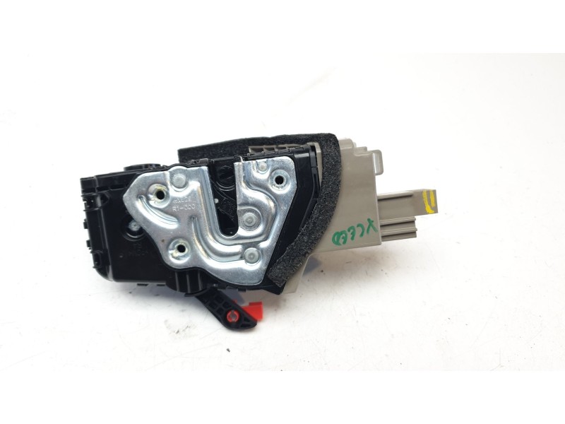 Recambio de cerradura puerta trasera derecha para kia xceed drive referencia OEM IAM 81420J7300  