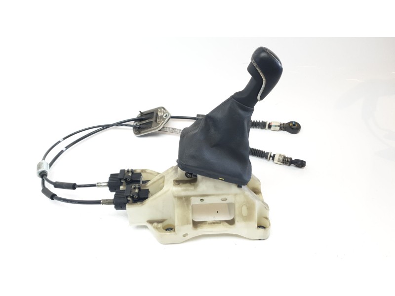 Recambio de palanca cambio para kia xceed drive referencia OEM IAM 43700J7120  