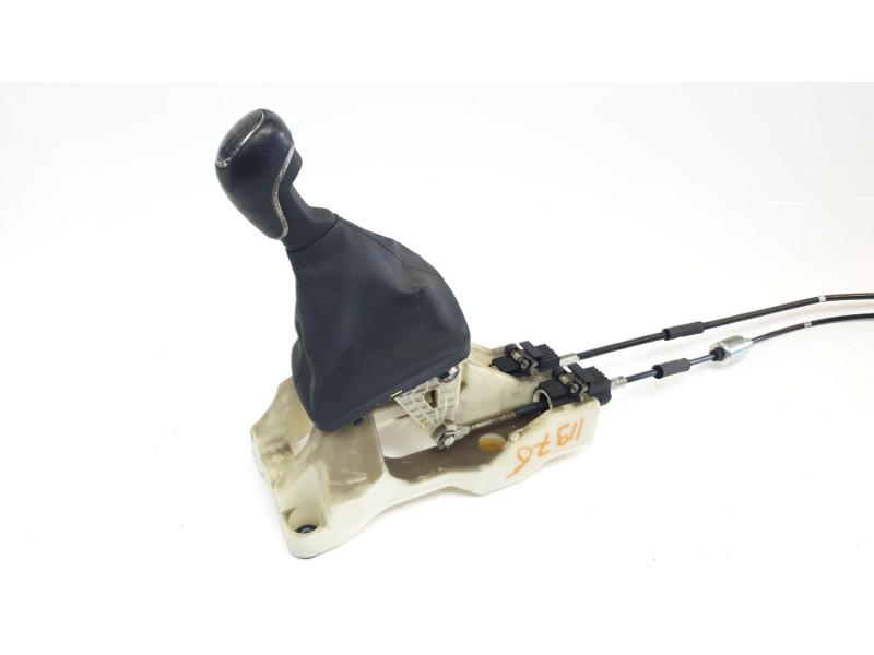 Recambio de palanca cambio para kia xceed drive referencia OEM IAM 43700J7120  