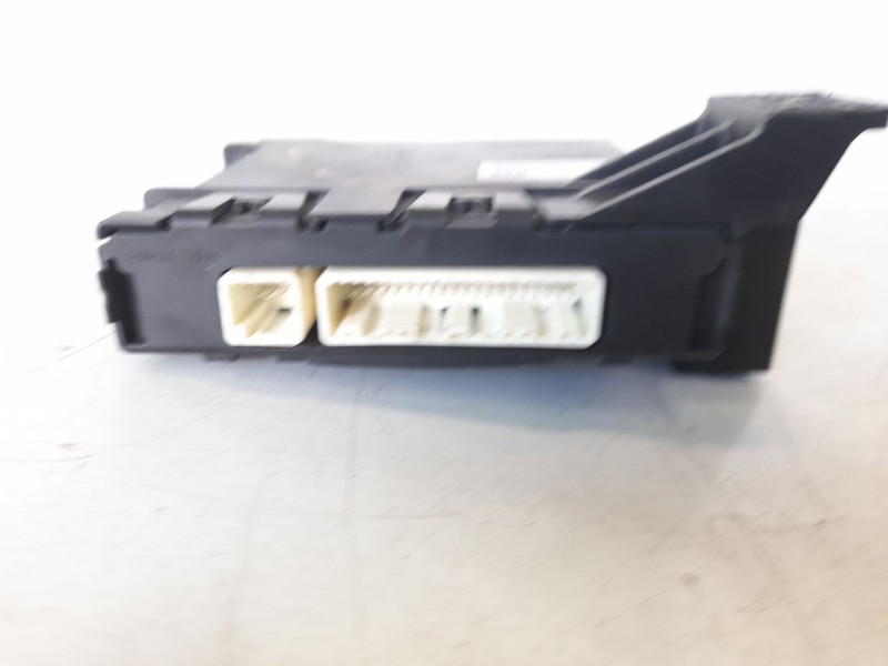 Recambio de centralita aire acondicionado para toyota auris touring sports (e18) hybrid active business plus referencia OEM IAM 