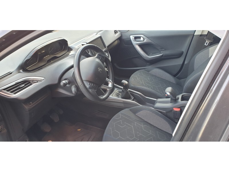 peugeot 2008 (--.2013) del año 2018