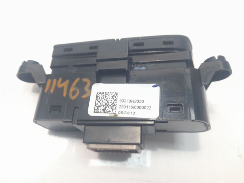 Recambio de interruptor para kia sportage referencia OEM IAM 93310R2020  