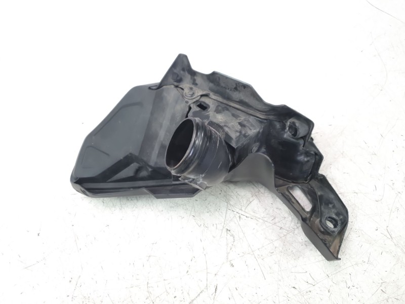 Recambio de carenado delantero izquierdo para honda cb 650r referencia OEM IAM 64431MKND500  