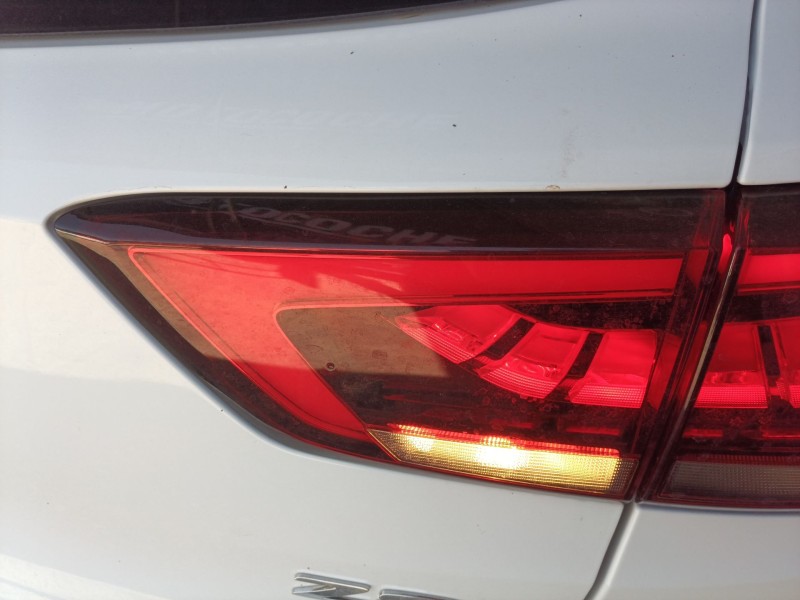 Recambio de piloto trasero derecho interior para mg mg zs suv 1.5 vti referencia OEM IAM   