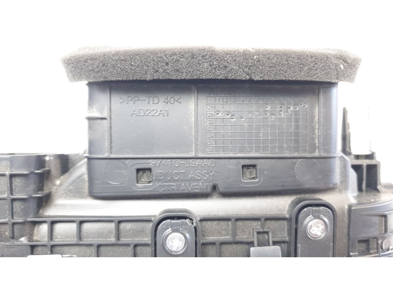 Recambio de aireador central para hyundai kona 1.0 tgdi cat referencia OEM IAM 97410J9AA0  
