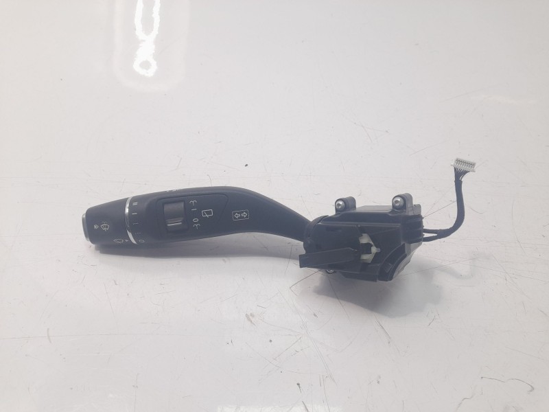 Recambio de mando multifuncion para mercedes-benz clase c (w205) familiar 2.1 cdi cat referencia OEM IAM A20590026179051  