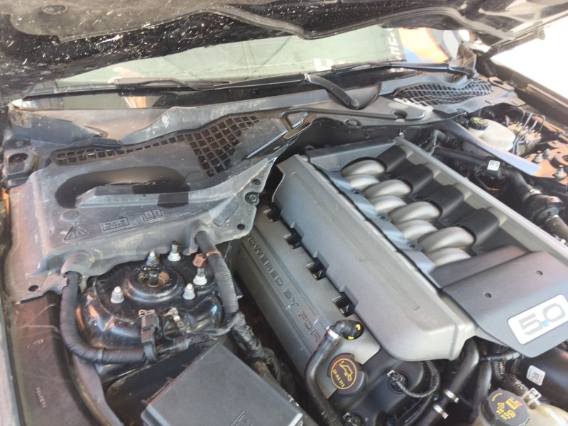 Recambio de torpedo para ford mustang gt referencia OEM IAM   