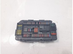 CAJA RELES / FUSIBLES 922487904 6114V7 