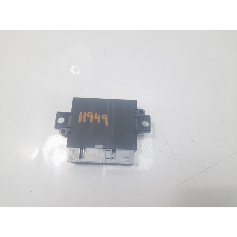 Recambio de modulo electronico para mercedes-benz clase c (w205) familiar 2.1 cdi cat referencia OEM IAM A0009003806  