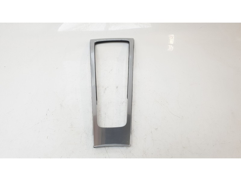 Recambio de moldura para porsche 911 (typ 991) carrera 4s referencia OEM IAM 99155326100  