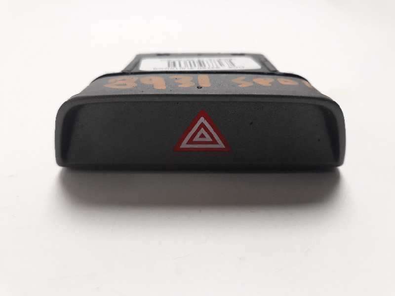 Recambio de warning para kia sportage drive 2wd referencia OEM IAM 937903U010D  