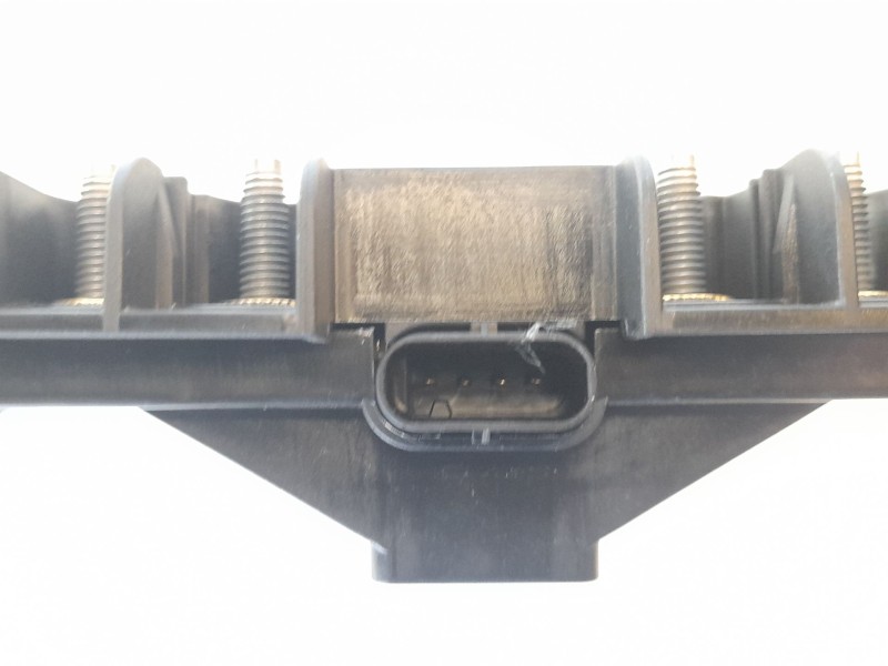 Recambio de caja reles / fusibles para mercedes-benz clase s (w222) lim. 3.0 cdi cat referencia OEM IAM A2225402550  