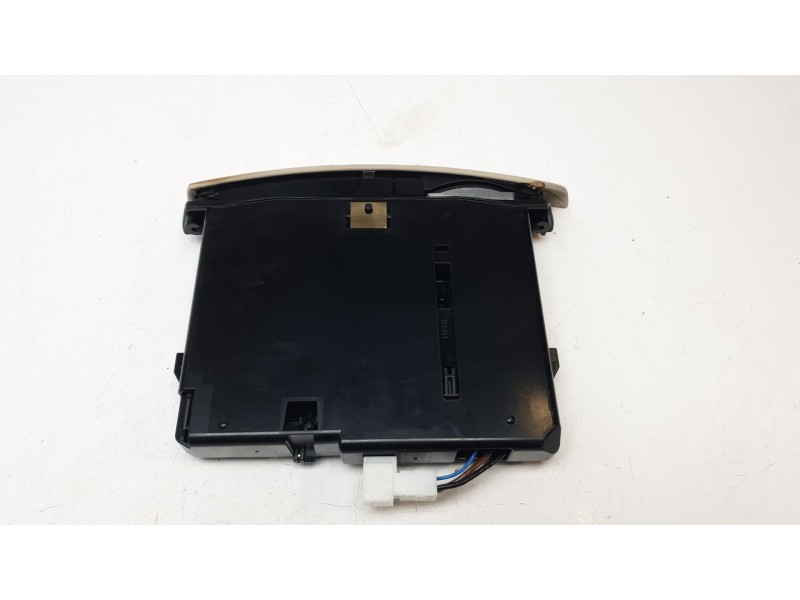 Recambio de cenicero para mercedes-benz clase s (w222) lim. 3.0 cdi cat referencia OEM IAM A2226800310  