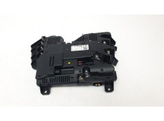 CAJA RELES / FUSIBLES A2225402750 A2225402750 