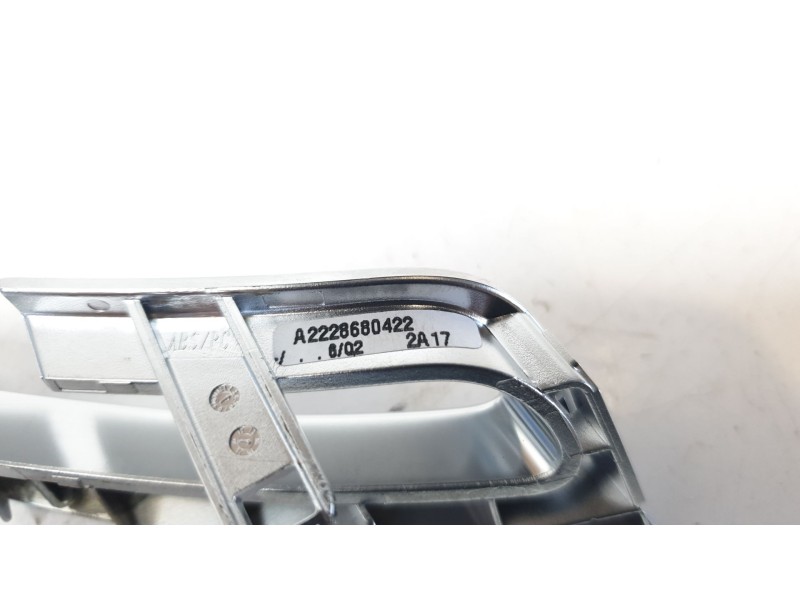 Recambio de moldura para mercedes-benz clase s (w222) lim. 3.0 cdi cat referencia OEM IAM A2228680422  